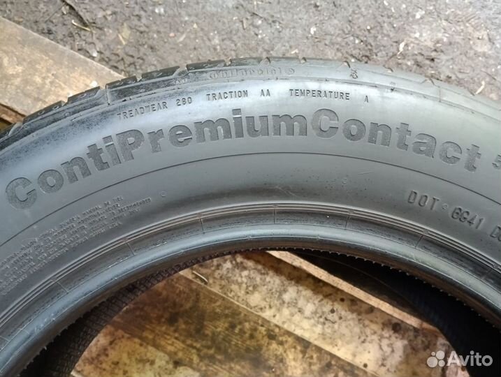 Continental ContiPremiumContact 5 225/60 R17 99V