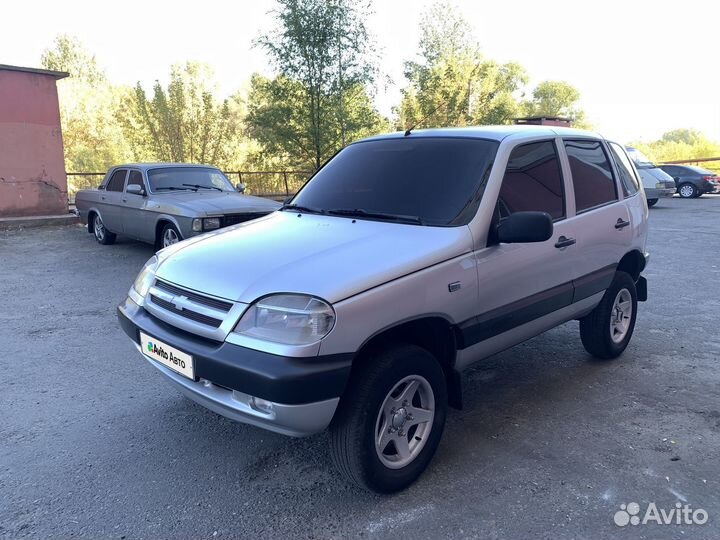 Chevrolet Niva 1.7 МТ, 2004, 300 000 км