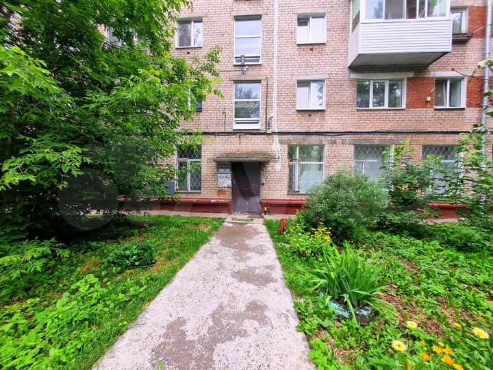 2-к. квартира, 43,7 м², 2/5 эт.