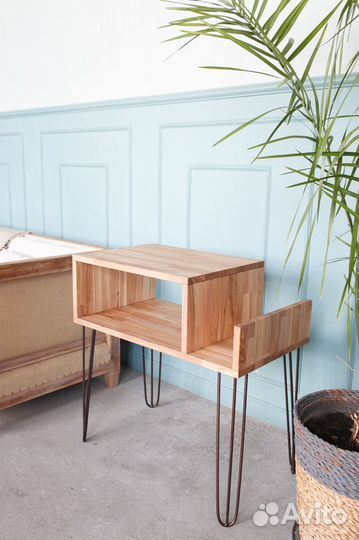 Тумба для проигрывателя винила