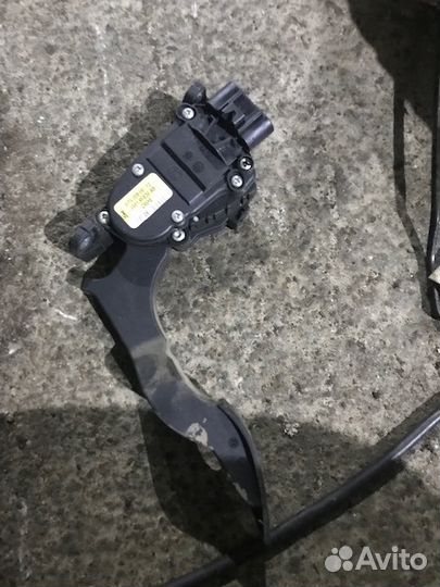 Педаль газа электро Форд Фьюжен Ford Fusion