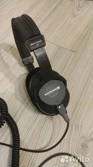 Наушники Beyerdynamic DT250 250 ом