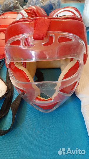 Шлем для единоборств