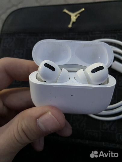 AirPods Pro оригинал