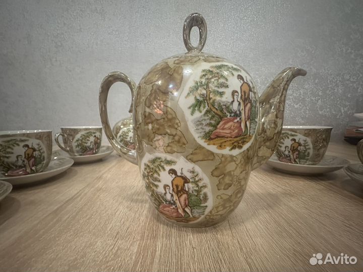 Чайный сервиз на 6 персон