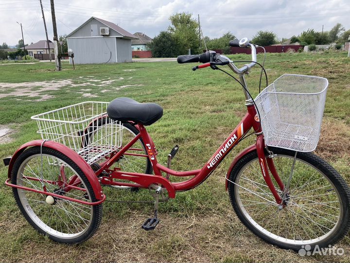 Трехколесный велосипед чемпион новый