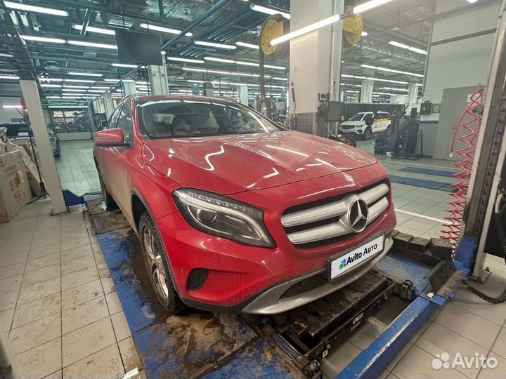 Mercedes-Benz GLA-класс 2.0 AMT, 2015, 59 278 км