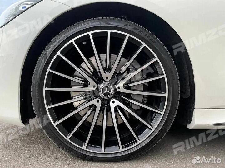 Кованый диск в стиле Mercedes R23 5x112