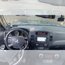 Mitsubishi Pajero 3.0 AT, 2014, 242 000 км, с пробегом, цена 2 150 000 руб.