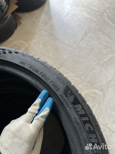 Michelin Pilot Sport 4 S 255/35 R21