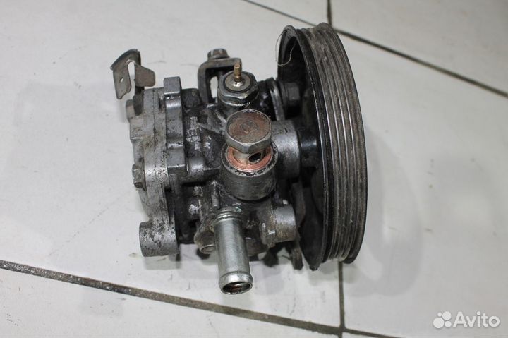 Насос гидроусилителя митсубиси лансер 9