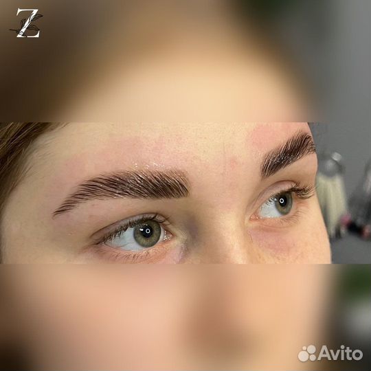 Маникюр, брови