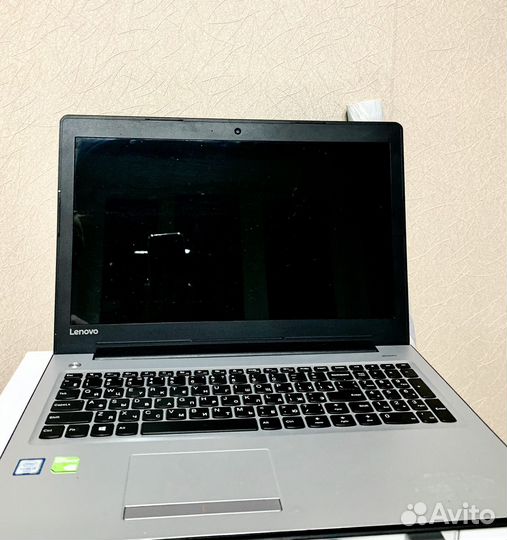 Ноутбук lenovo