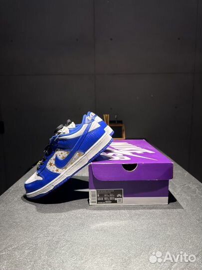 Nike Dunk Low SB QS Hyper Royal x Supreme