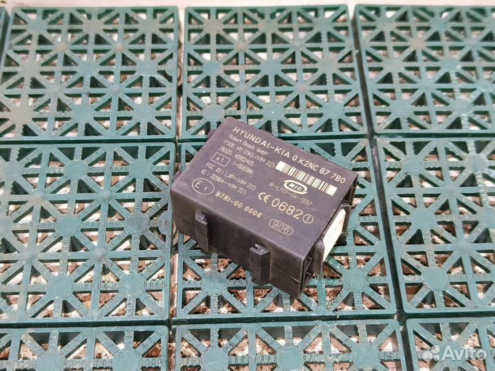 Блок иммобилайзера на Kia Spectra