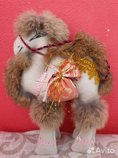 Сувенир верблюд