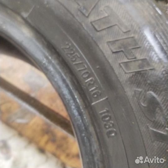 Toyo Winter Tranpath S1 225/70 R16