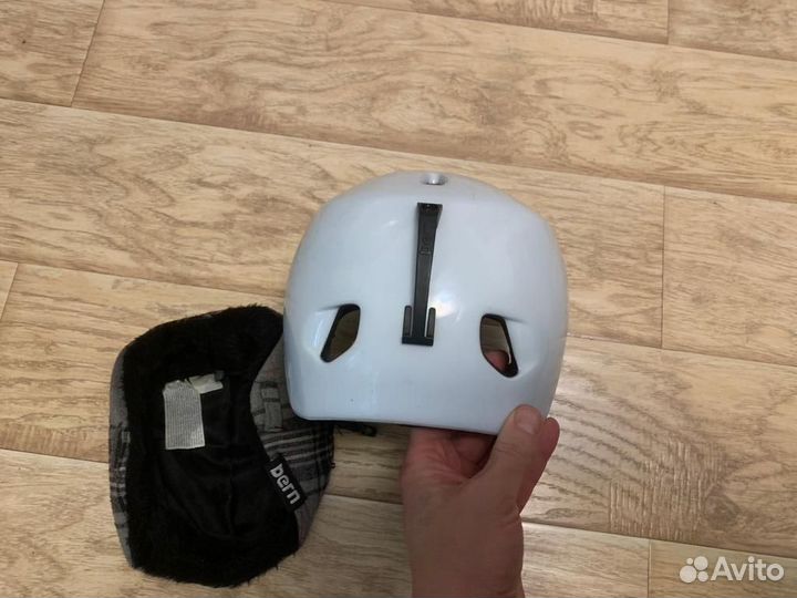 Шлем Bern для сноуборда горных лыж