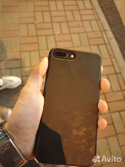 iPhone 8 Plus, 64 ГБ