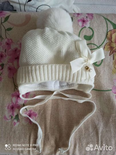 Шапка для девочки новая