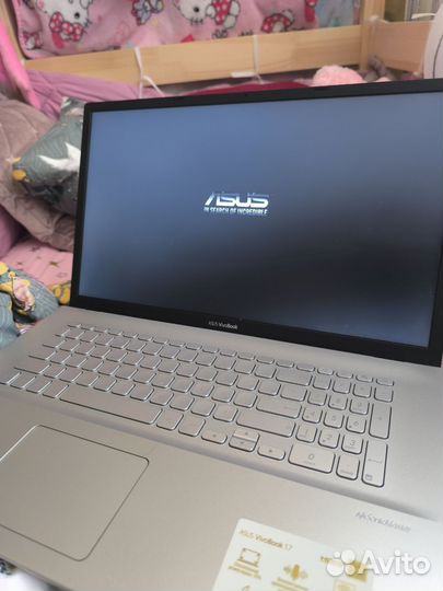 Ноутбук asus vivobook 17