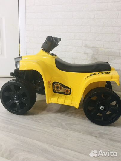 Квадроцикл детский