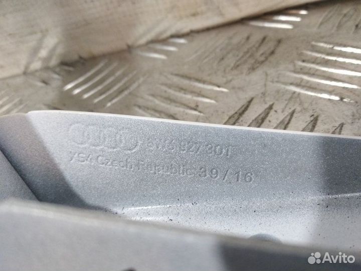 Петля крышки багажника левая Audi A5 F53 cyrc 2017