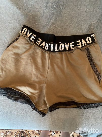 Шорты женские