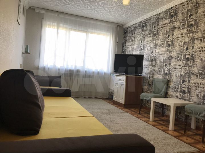 2-к. квартира, 53 м², 1/5 эт.