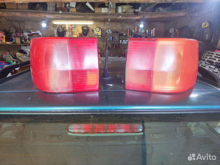 Фонари угловые Ауди 80В4 универ