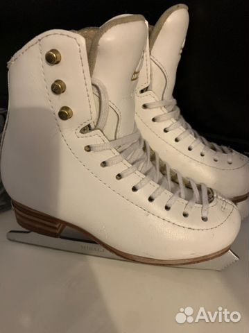 Фигурные коньки Jackson 18см стелька