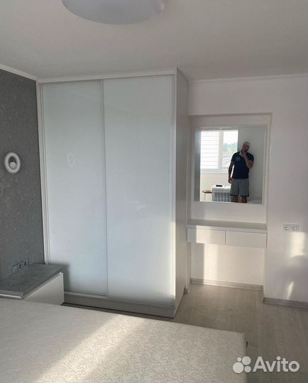 Шкаф купе современный