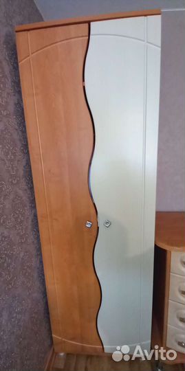 Платяной шкаф бу