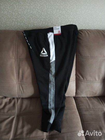 Спортивный костюм женский новый оригинал