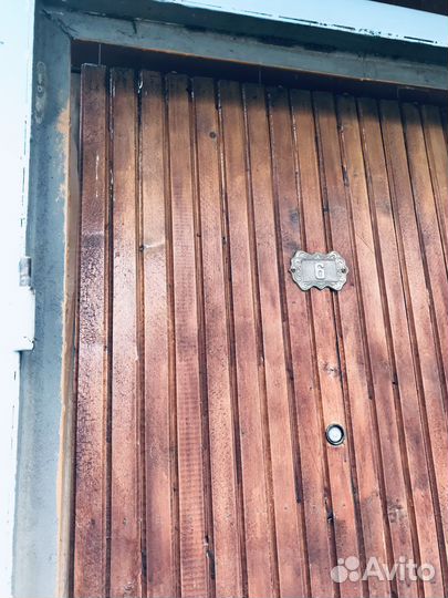 Дверь входная б/у