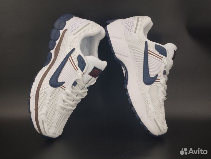 Кроссовки Nike Air zoom Vomero 5