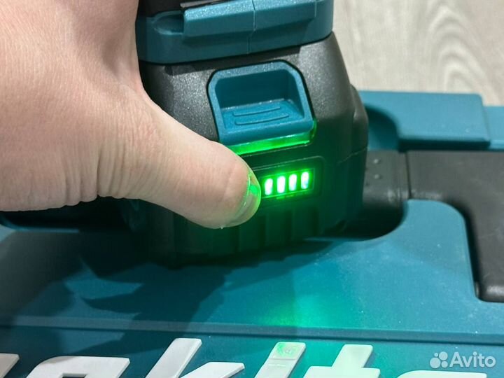 Гайковерт Makita 800Nm обновленный (Арт.90469)