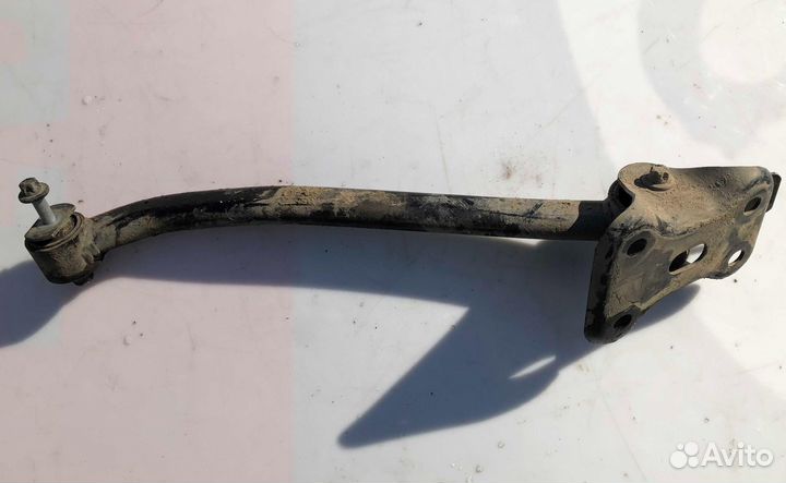 Тяга задняя продольная 124824