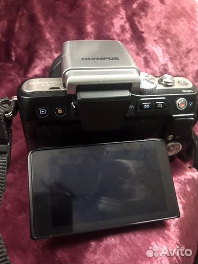 Беззеркалка olympus Pen E-PL3 Kit