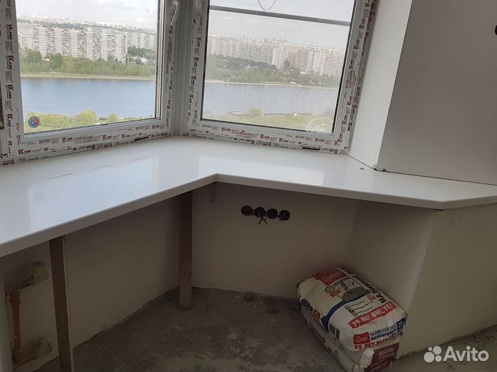 Подоконники из акрила на заказ