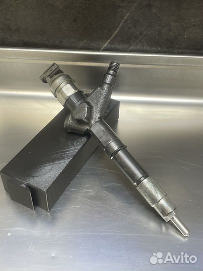 Форсунки Denso 16600EB30