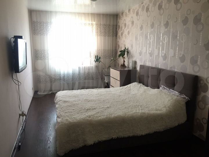 2-к. квартира, 76 м², 6/10 эт.