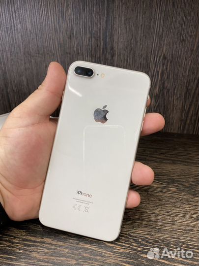 iPhone 8 Plus, 64 ГБ