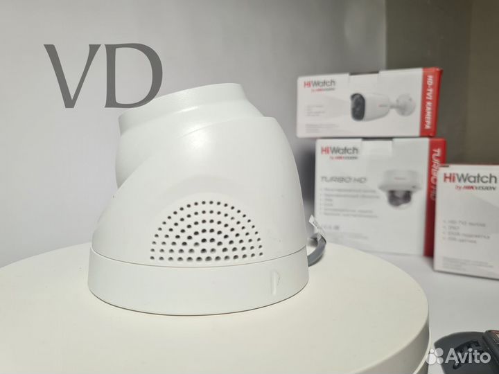 HD-TVI видеокамера HiWatch DS-T213X TurboX