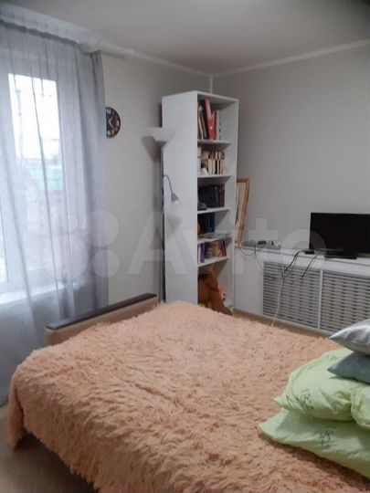 Дом 201 м² на участке 6,5 сот.