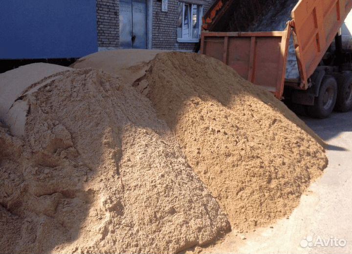 Песок карьерный с доставкой