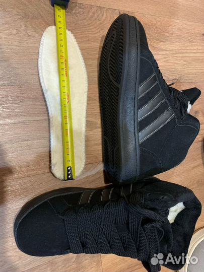 Кроссовки adidas 40 размер зима