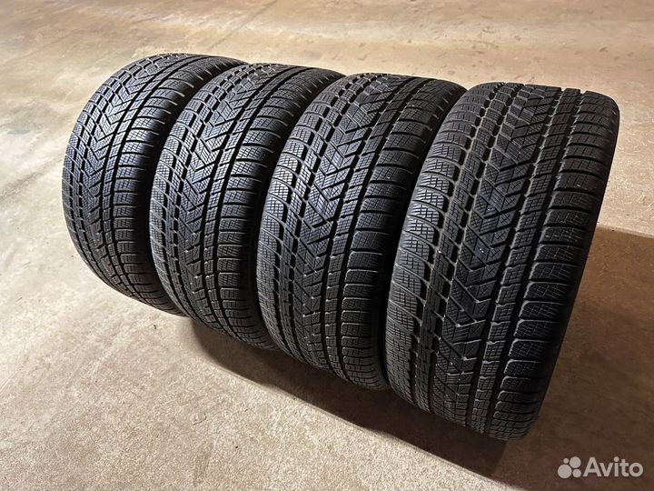 Pirelli Scorpion Winter 295/40 R21