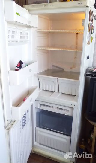 Холодильник Stinol