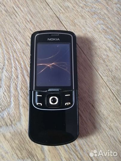 Nokia 8600 Luna